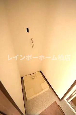 特典：仲介手数料が無料です!!の設備|室内洗濯機置き場です　※建築中の時の写真になります。