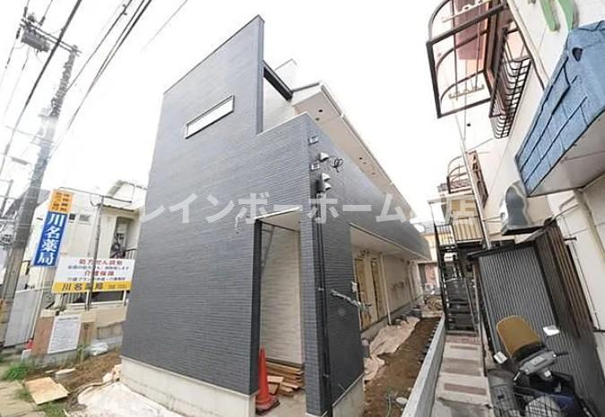 特典：仲介手数料が無料です!!のその他共用部分|※建築中の時の写真になります。
