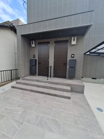 ＨＥＢＥＬ　ＭＡＩＳＯＮ　ＤＵＯのエントランス