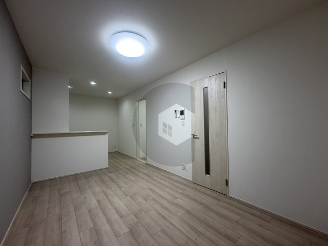 フジパレス東花園駅北2番館の居間・リビング