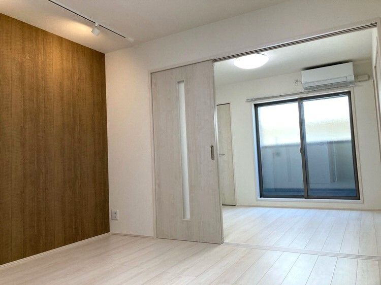 フジパレスＪＲ西宮駅北の居間・リビング