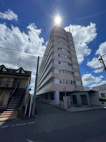 中古マンション　郡山ダイカンプラザ　橘小学校・第三中学校の外観