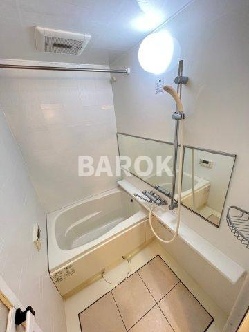 福岡市博多区千代２丁目の賃貸マンションの浴室