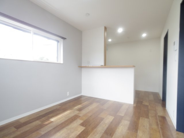 イーストコートの居間・リビング