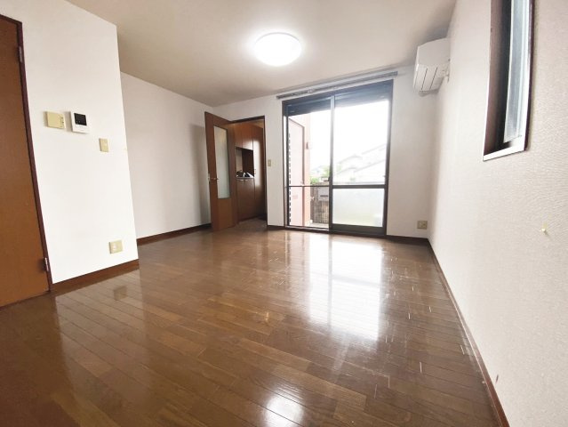 フラッツ宝塚の内装