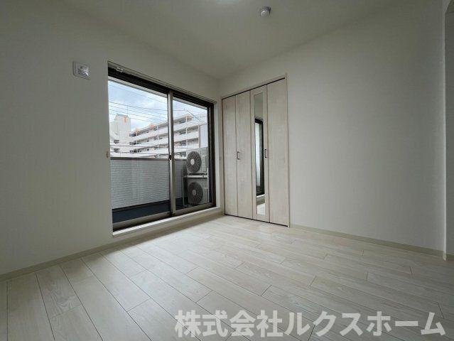 クリエオーレ一津屋Ⅱの居間・リビング|ゆったり過ごせる居間です