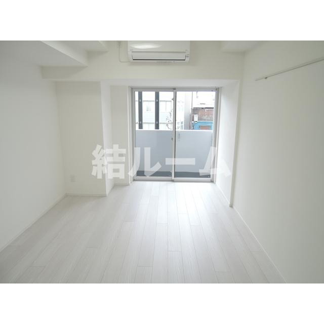 板橋区大谷口北町の賃貸マンションの居間・リビング