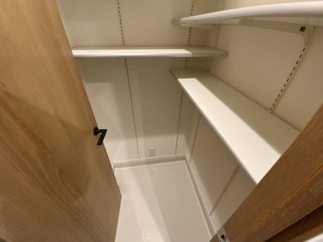 ＧＲＡＮ ＰＡＳＥＯ浅草の収納|同タイプ別住戸写真となります。現況と異なる場合がございます。