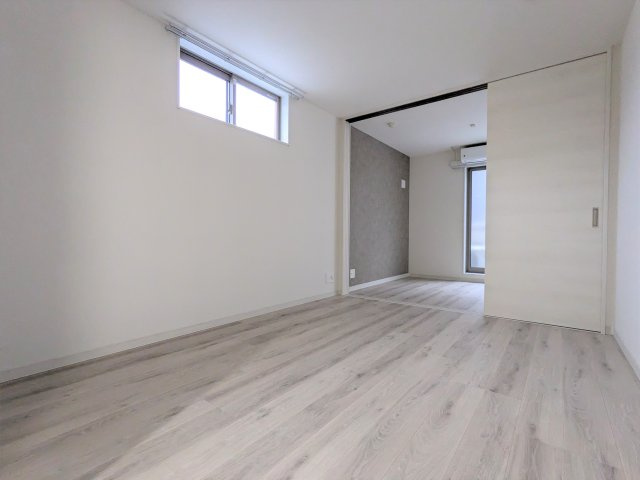 エムシティ戸田の居間・リビング