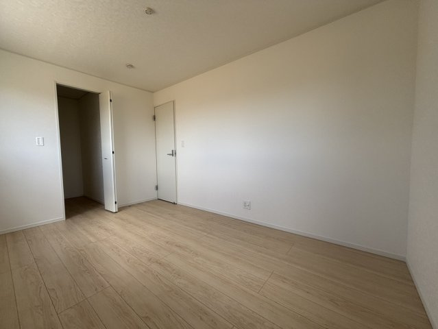 川越市新宿町第8　1号棟の洋室