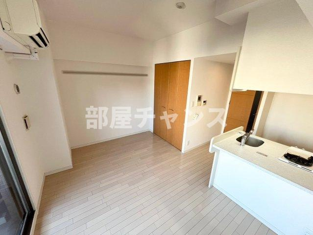 プレサンス名古屋駅前プラチナムの寝室