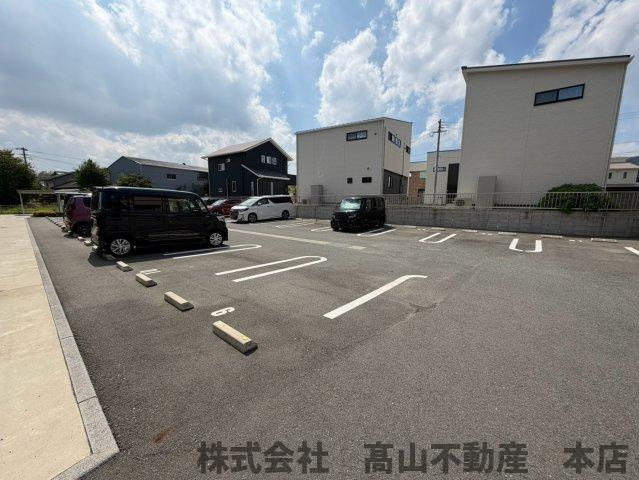プロスペリティ岡垣Ⅰの駐車場
