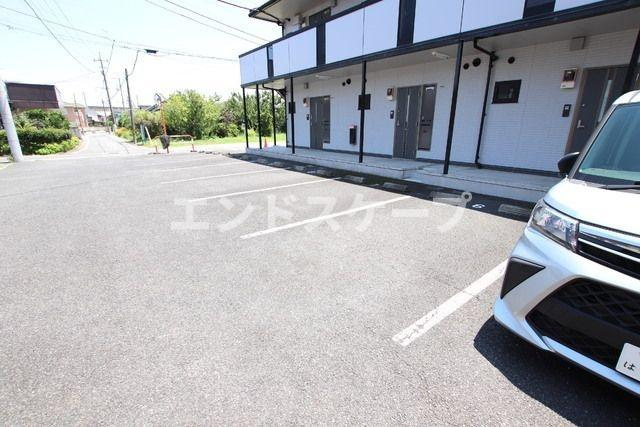 セジュール植原Ｂの駐車場|高崎、前橋のお部屋探しはエンドスケープまで！お客様の理想お聞かせ下さい♪