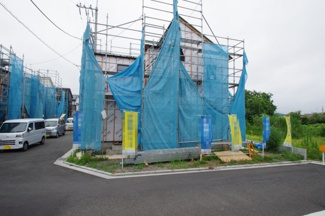 【外観】 | 【仲介手数料無料！！】立川市若葉町3丁目　新築戸建て（全10棟）10号棟　5090万円 | 令和８年８月３日撮影　建築中