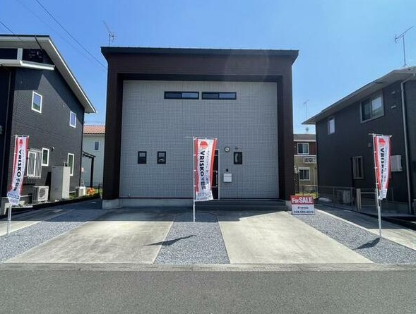 下野市仁良川　戸建