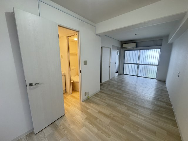 恵美須東3丁目戸建ての居間・リビング