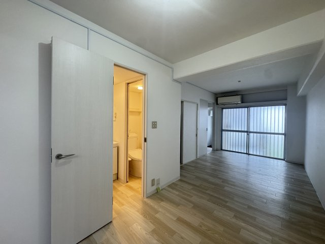恵美須東3丁目戸建ての居間・リビング