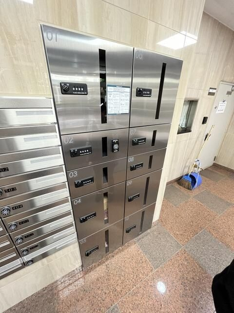 ヴェルセ用賀のエントランス