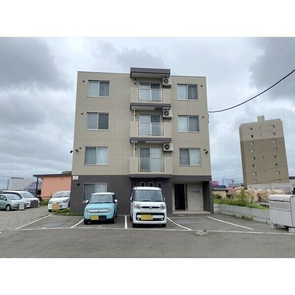 千歳市末広８丁目の賃貸マンション