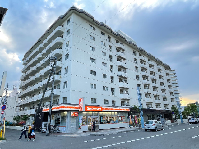 ファミール中の島