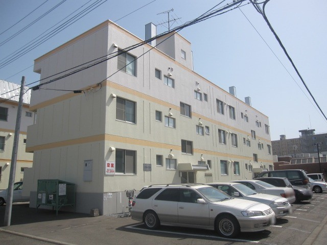 プラザ７２　Ｂ