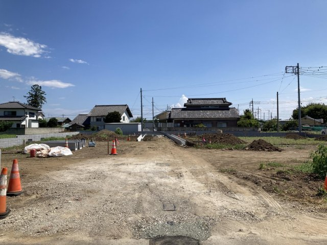 ブルーミングガーデン前橋市女屋町　３号棟（平屋）の前面道路含む現地写真|前面道路含む現地写真です