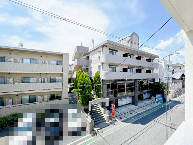【展望】 | BEE HOUSE