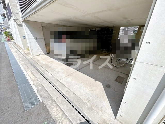 【駐車場】 | BEE HOUSE