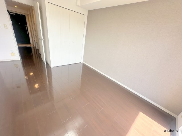 ルクレ難波　仲介手数料無料の寝室