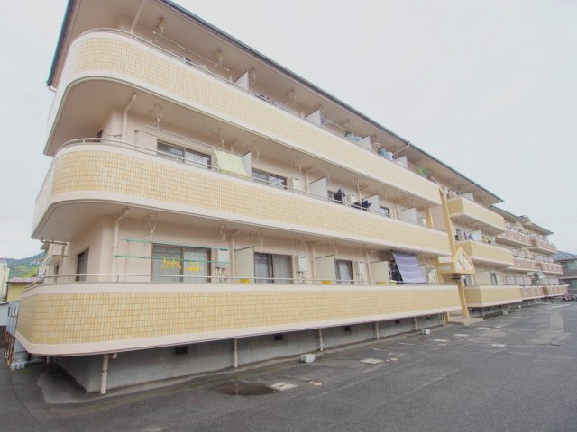 ドミール・エヌの外観