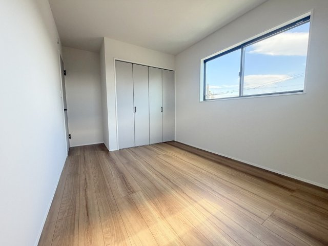 八潮市木曽根　新築戸建の洋室|同施工会社の参考写真になります。