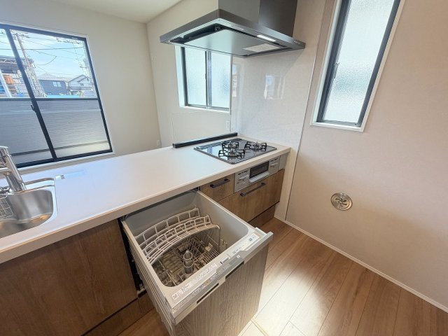 八潮市木曽根　新築戸建のキッチン|同施工会社の参考写真になります。