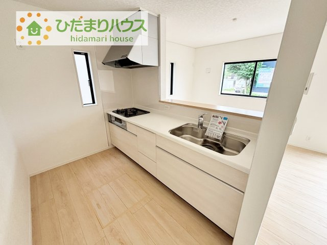 【キッチン】 | かすみがうら市下稲吉第15　新築戸建　5号棟 | 料理をしながらでも、ご家族との会話を楽しめる対面式キッチン♪