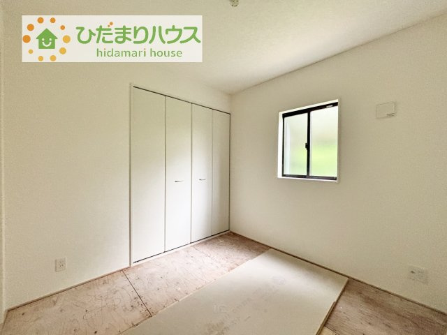 【和室】 | かすみがうら市下稲吉第15　新築戸建　5号棟 | 赤ちゃんスペースや客間など、多彩な用途で使用できる和室☆