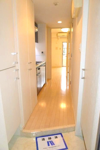 ステージグランデ三軒茶屋アジールコートの玄関