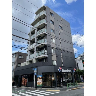 【外観】 | ウェルロード中野新橋 | 鉄筋コンクリート造のがっちりとした建物。