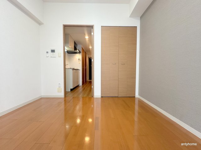 ルクレ難波　仲介手数料無料の寝室