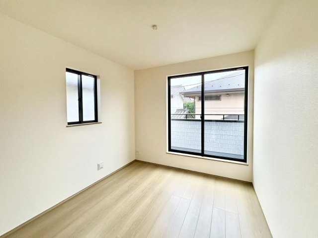 新築　所沢市中新井3丁目885番の洋室|洋室5.25帖