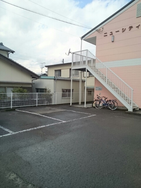 ニューシティ東赤坂の駐車場|駐車場
