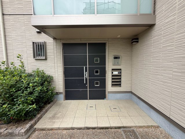コスモス野上のエントランス