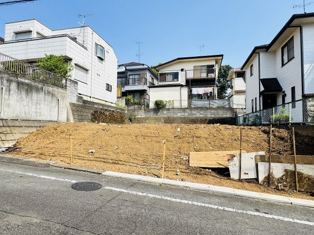 八王子市　宇津木町　新築一戸建ての外観|～小宮駅徒歩25分　控除や減税で優遇の長期優良住宅　敷地53坪超のゆとりある邸宅～