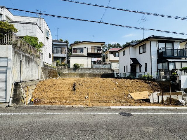 八王子市　宇津木町　新築一戸建ての外観|～小宮駅徒歩25分　控除や減税で優遇の長期優良住宅　敷地53坪超のゆとりある邸宅～