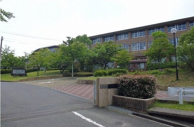 ソレアードＣの周辺|大野東中学校まで1000m