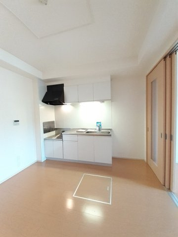 セントラル　アバンツァート　Ａのキッチン|コンパクトなキッチンで掃除もラクラク
