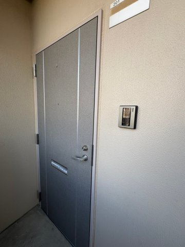 パークサイド三好ヶ丘の玄関
