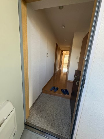 パークサイド三好ヶ丘の玄関