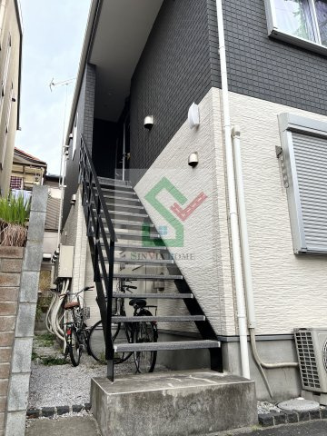 メモリエひばりヶ丘のエントランス