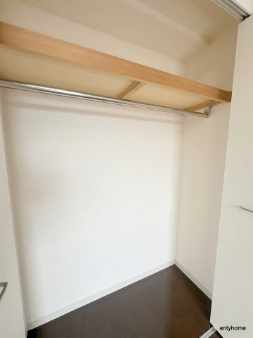 ルクレ難波　仲介手数料無料の収納