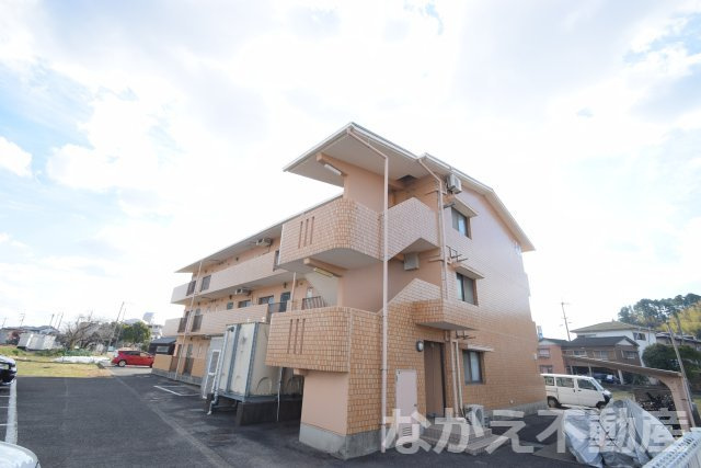 【外観】 | 建物外観を気になさる方へ、見た目の良い物件です