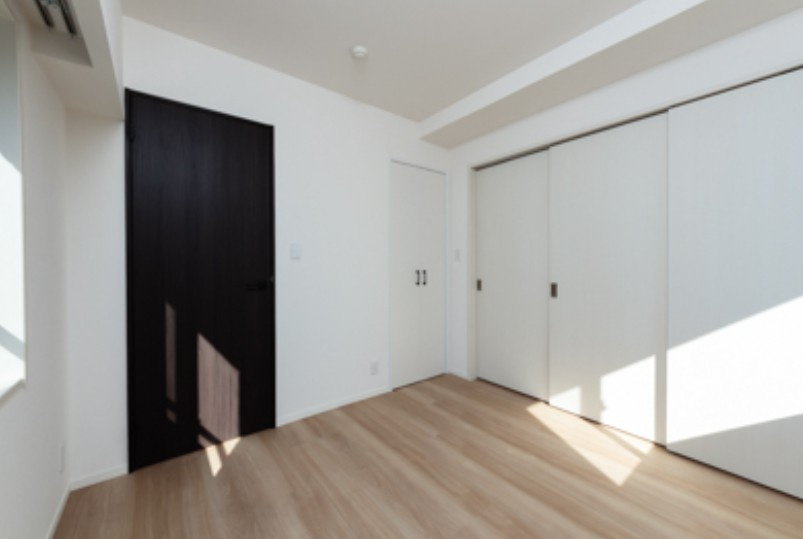 堀之内マンションの洋室